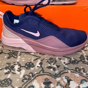 Women’s Nike Shoes
